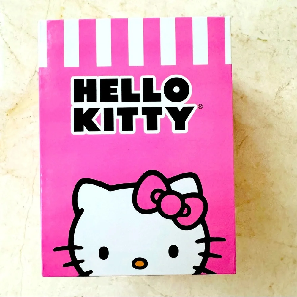 Hello kitty Sanrio Watch with Charm pink